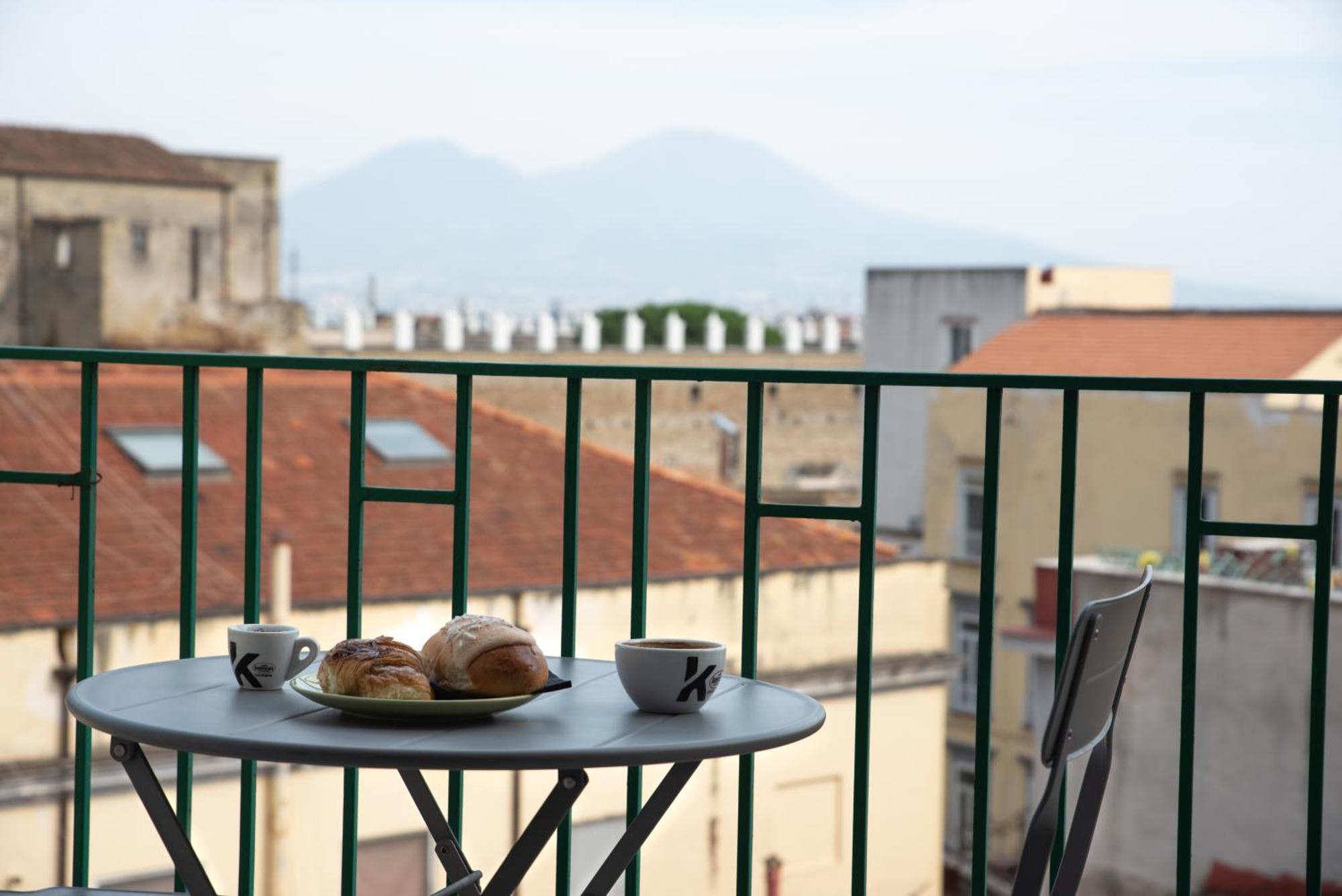 B&B Monteleone ,12 Neapel Exterior foto